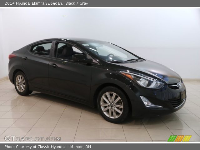 2014 Hyundai Elantra SE Sedan in Black