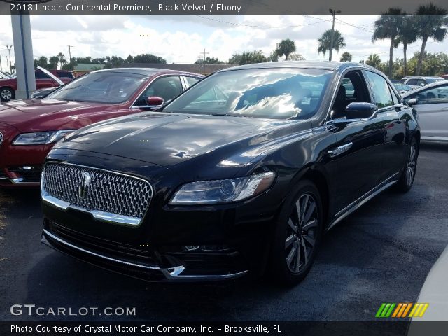 2018 Lincoln Continental Premiere in Black Velvet