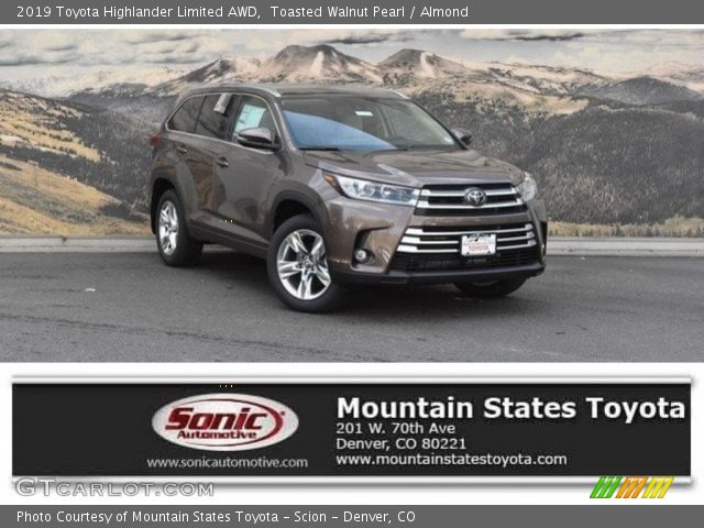 2019 Toyota Highlander Limited AWD in Toasted Walnut Pearl