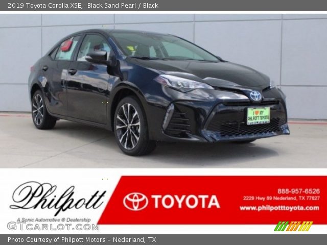 2019 Toyota Corolla XSE in Black Sand Pearl