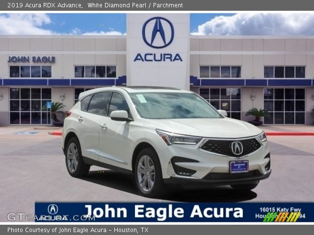 2019 Acura RDX Advance in White Diamond Pearl