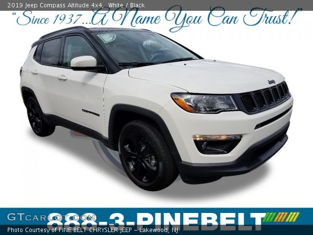 2019 Jeep Compass Altitude 4x4 in White