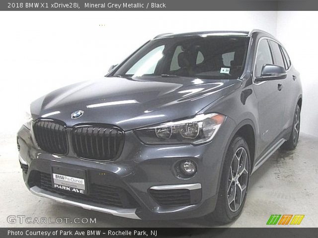 2018 BMW X1 xDrive28i in Mineral Grey Metallic