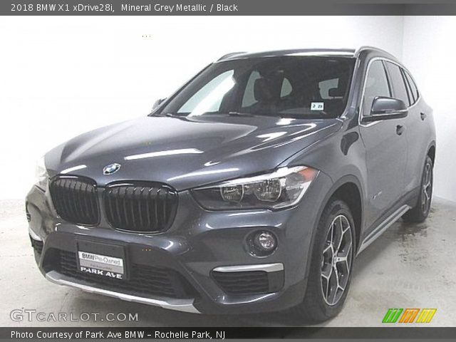 2018 BMW X1 xDrive28i in Mineral Grey Metallic