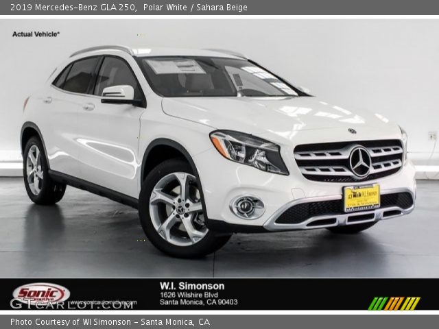 2019 Mercedes-Benz GLA 250 in Polar White