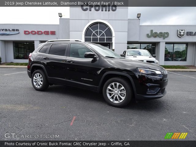2019 Jeep Cherokee Latitude in Diamond Black Crystal Pearl
