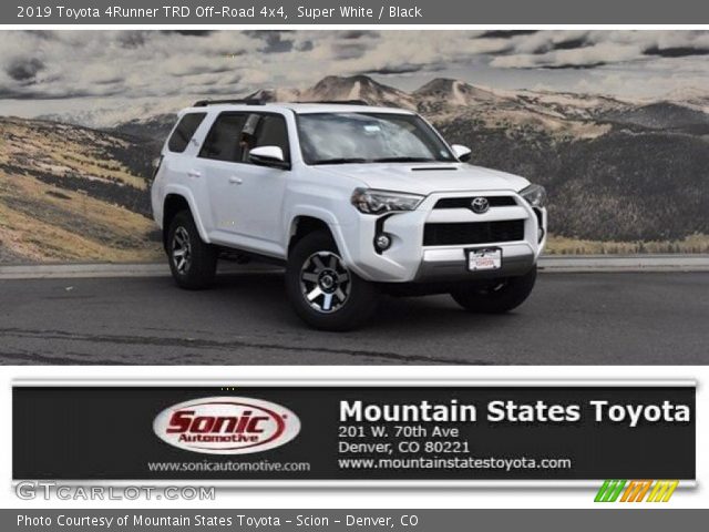 2019 Toyota 4Runner TRD Off-Road 4x4 in Super White