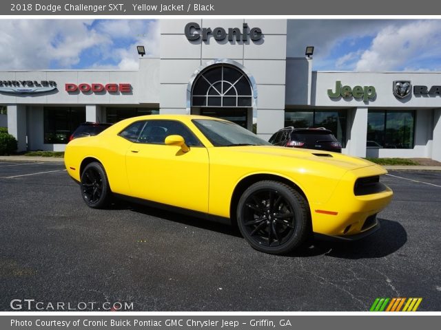 2018 Dodge Challenger SXT in Yellow Jacket