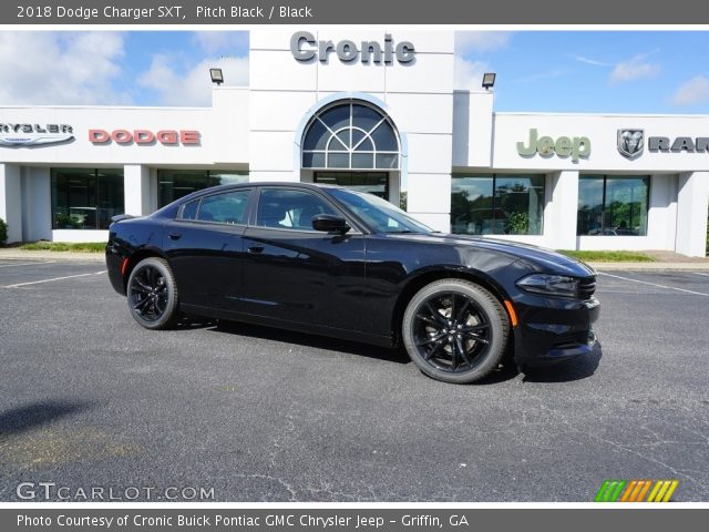 2018 Dodge Charger SXT in Pitch Black