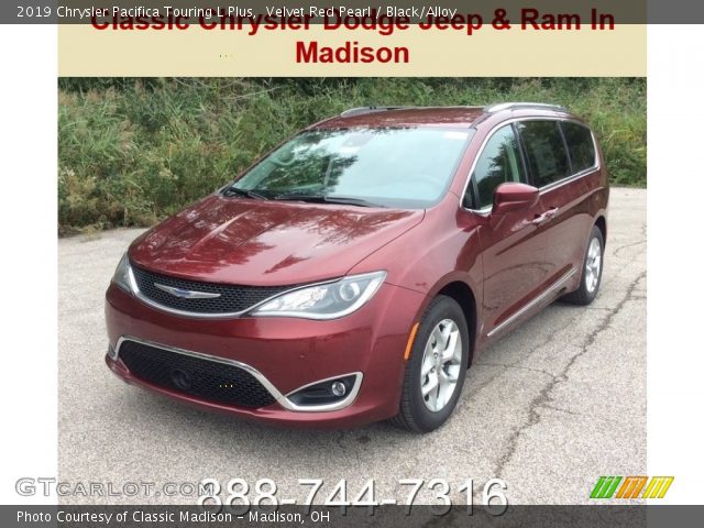 2019 Chrysler Pacifica Touring L Plus in Velvet Red Pearl