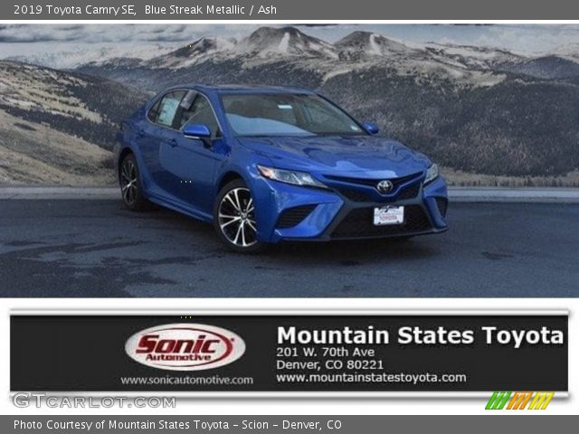 2019 Toyota Camry SE in Blue Streak Metallic