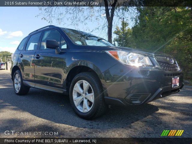 2016 Subaru Forester 2.5i in Dark Gray Metallic