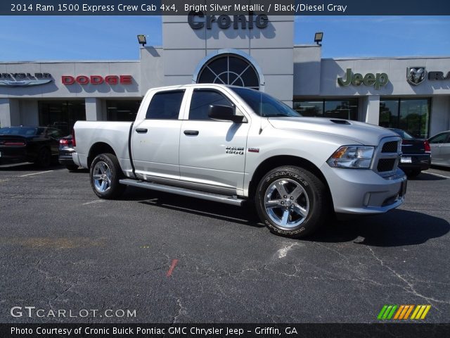 2014 Ram 1500 Express Crew Cab 4x4 in Bright Silver Metallic