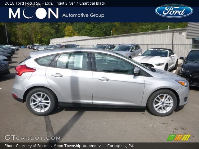 2018 Ford Focus SE Hatch in Ingot Silver