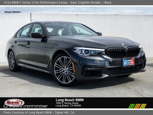 2019 BMW 5 Series 530e iPerformance Sedan in Dark Graphite Metallic