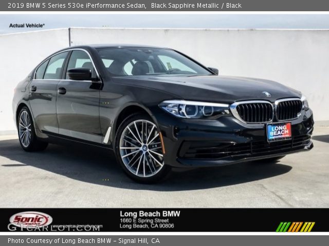 2019 BMW 5 Series 530e iPerformance Sedan in Black Sapphire Metallic
