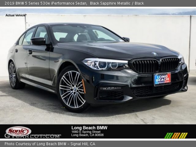 2019 BMW 5 Series 530e iPerformance Sedan in Black Sapphire Metallic