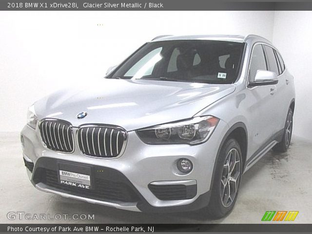 2018 BMW X1 xDrive28i in Glacier Silver Metallic
