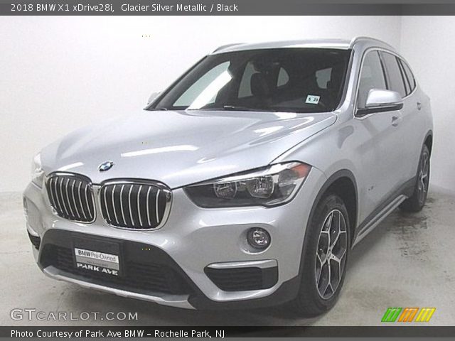 2018 BMW X1 xDrive28i in Glacier Silver Metallic