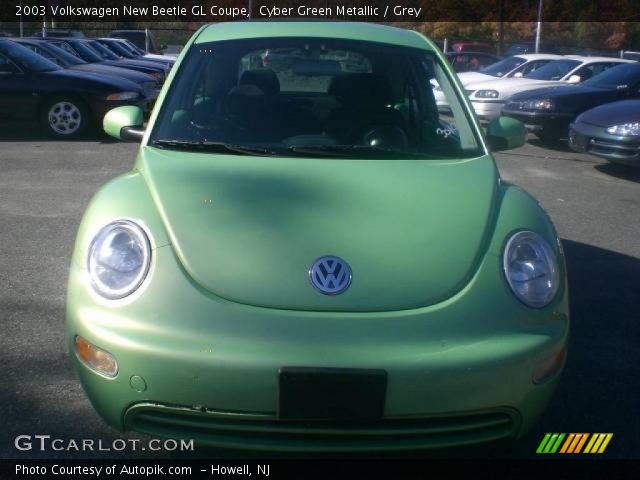 2003 Volkswagen New Beetle GL Coupe in Cyber Green Metallic
