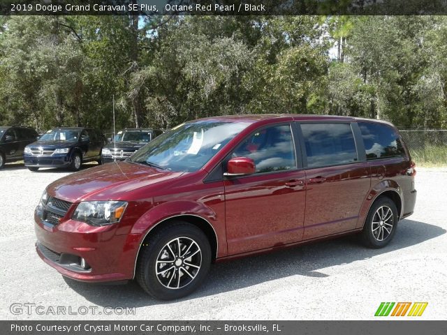 2019 Dodge Grand Caravan SE Plus in Octane Red Pearl