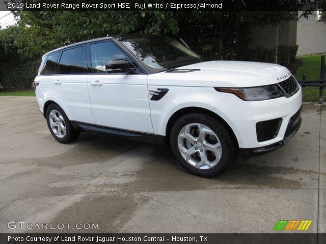 2019 Land Rover Range Rover Sport HSE in Fuji White