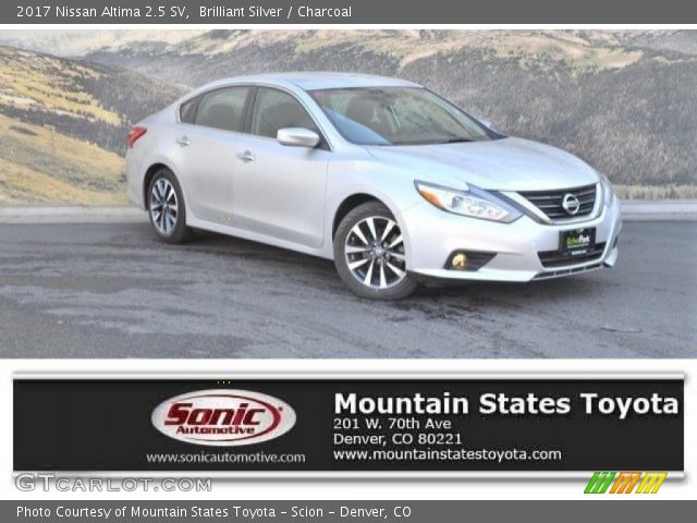 2017 Nissan Altima 2.5 SV in Brilliant Silver