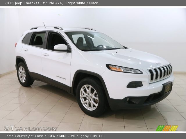 2016 Jeep Cherokee Latitude 4x4 in Bright White
