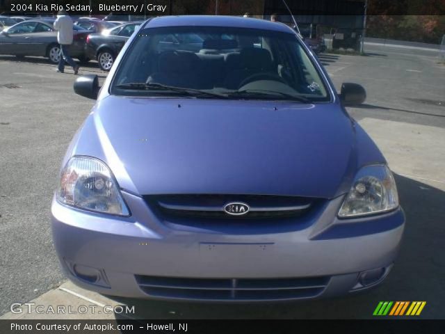 2004 Kia Rio Sedan in Blueberry