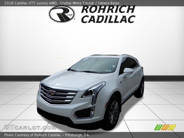 2018 Cadillac XT5 Luxury AWD in Crystal White Tricoat