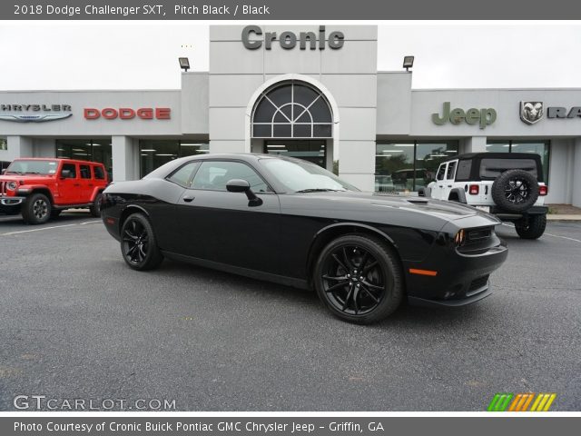 2018 Dodge Challenger SXT in Pitch Black