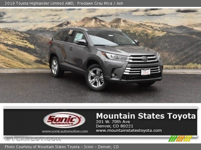 2019 Toyota Highlander Limited AWD in Predawn Gray Mica