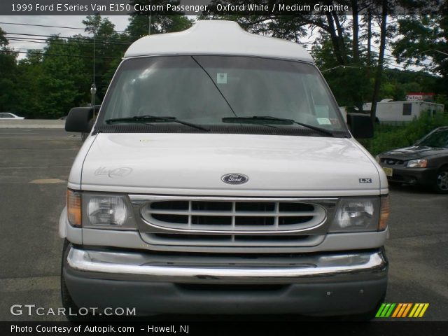 1999 Ford E Series Van E150 Custom Passenger in Oxford White