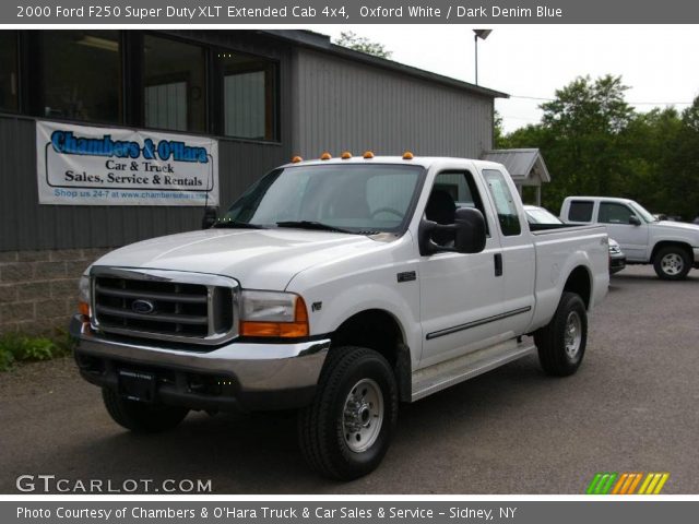 2000 Ford F250 Super Duty XLT Extended Cab 4x4 in Oxford White