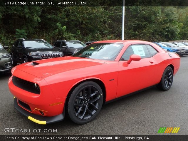 2019 Dodge Challenger R/T in Go Mango