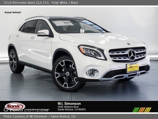 2019 Mercedes-Benz GLA 250 in Polar White