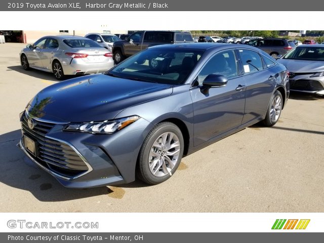 2019 Toyota Avalon XLE in Harbor Gray Metallic