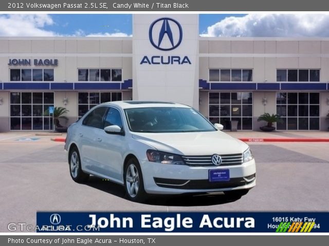 2012 Volkswagen Passat 2.5L SE in Candy White
