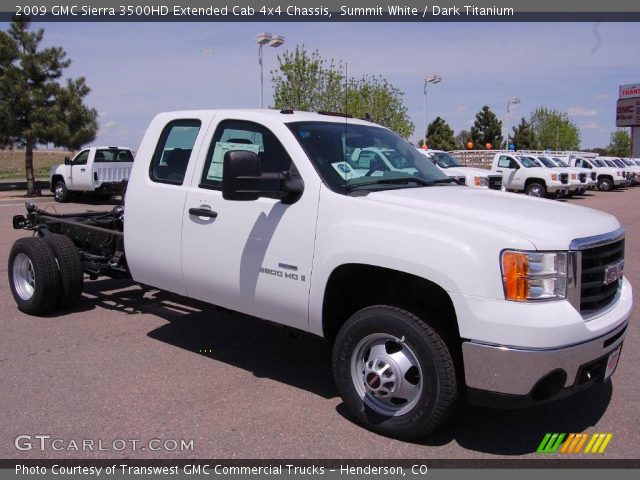 2009 GMC Sierra 3500HD Extended Cab 4x4 Chassis in Summit White