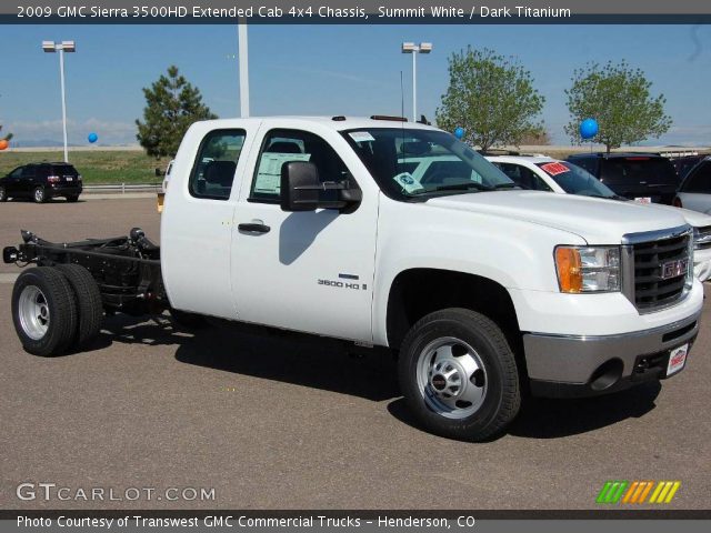 2009 GMC Sierra 3500HD Extended Cab 4x4 Chassis in Summit White