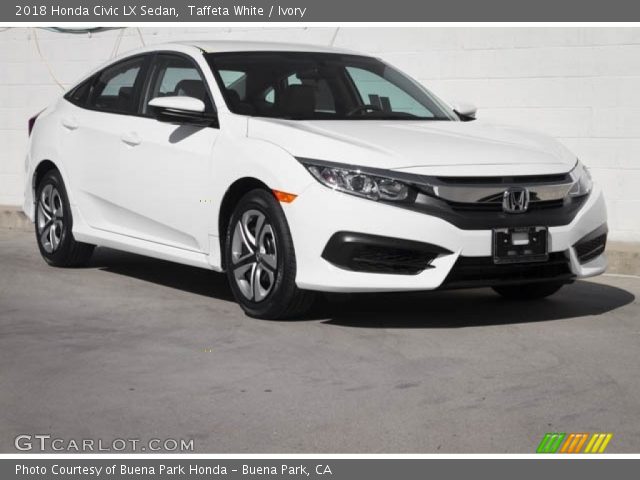 2018 Honda Civic LX Sedan in Taffeta White