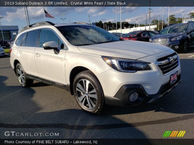 2019 Subaru Outback 3.6R Limited in Crystal White Pearl