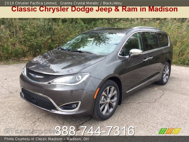 2019 Chrysler Pacifica Limited in Granite Crystal Metallic