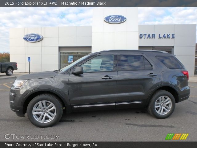2019 Ford Explorer XLT 4WD in Magnetic
