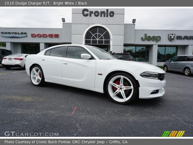 2016 Dodge Charger R/T in Bright White