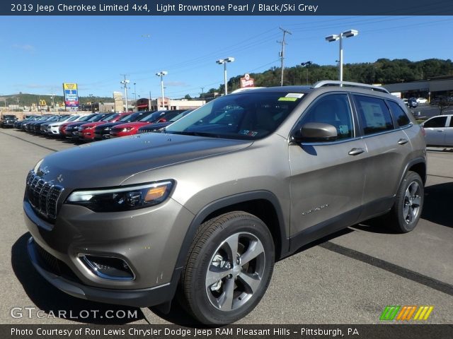 2019 Jeep Cherokee Limited 4x4 in Light Brownstone Pearl