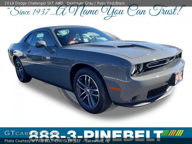 2019 Dodge Challenger SXT AWD in Destroyer Gray