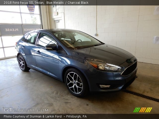 2018 Ford Focus SEL Sedan in Blue Metallic