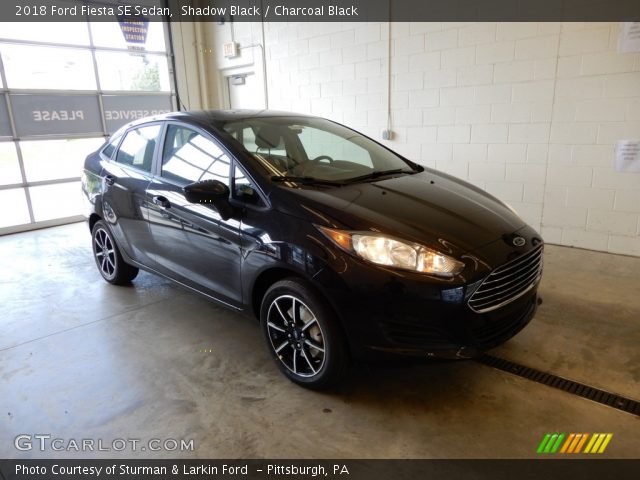 2018 Ford Fiesta SE Sedan in Shadow Black