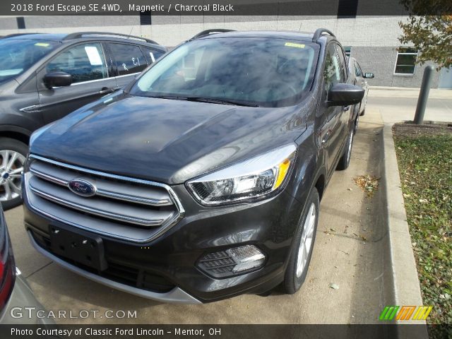2018 Ford Escape SE 4WD in Magnetic